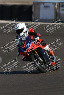 media/Nov-01-2025-TrackDaz (Sat) [[2b4d5192bc]]/C Group/240pm (Turn 6)/